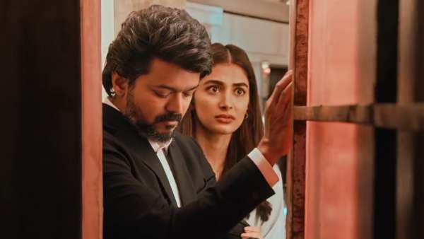FilmibeatTa's tweet photo. இந்தி திணிப்புக்கு எதிராக பீஸ்ட் படத்தில் இடம்பெற்றுள்ள வசனம் டிரெண்டாகி வருகிறது

”சும்மா இந்தியில உனக்கு டிரான்ஸ்லேட் பண்ண முடியாது, வேணும்னா தமிழ் கத்துக்கிட்டு வா” என விஜய் பேச்சு #BeastFDFS #BeastMovie #BeastUpdate #ActorVijay #BeastRelease #Thalapathy https://t.co/wEcERHosgO