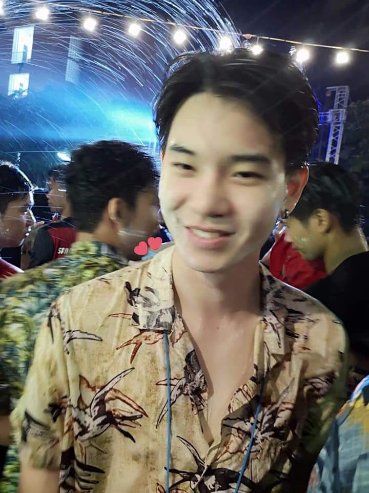 Sky_Foreverrr's tweet photo. สวัสดีวันสงกรานต์ค้าบบ💦🥰
ปะแป้ง สาดน้ำทิพย์กันไปก่องน้าา💙

#yinyin_anw @yinyin_anw 
#สงกรานต์2565 https://t.co/QdhU7eGNtB