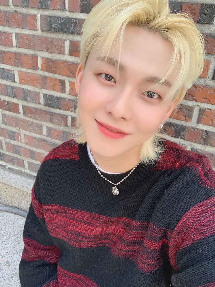 라디오 잘 보셨나요~?~? 선배님들과 편안하고 너무 좋은 시간이었습니다 ㅎㅎ 자주 뵙고 싶습니다 ㅎㅎ

#우진영 #WOOJINYOUNG
#UNBELIEVABLE