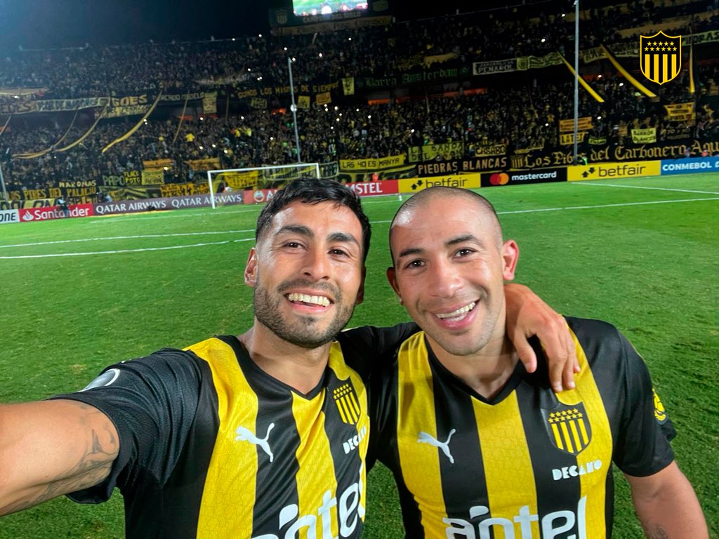 deportes_cap's tweet photo. Defina fútbol: https://t.co/lnZmolDZzZ