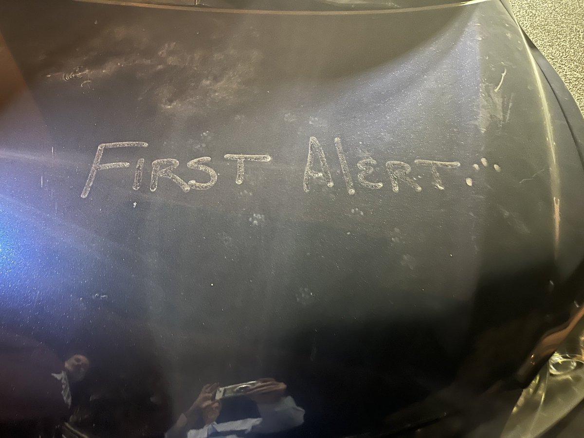 Dopplerdaves's tweet photo. Just look at the hood of my car. One of the reasons we issued that #Abc7firstalert https://t.co/zPjYVnFOdL