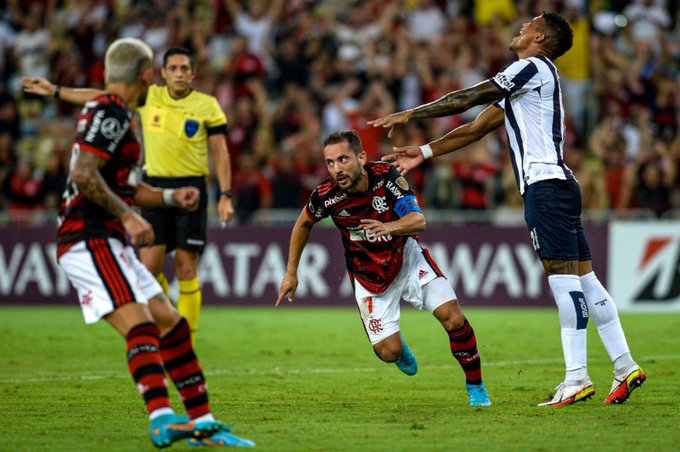 FQMd18fX0AA4cNP?format=jpg&name=small