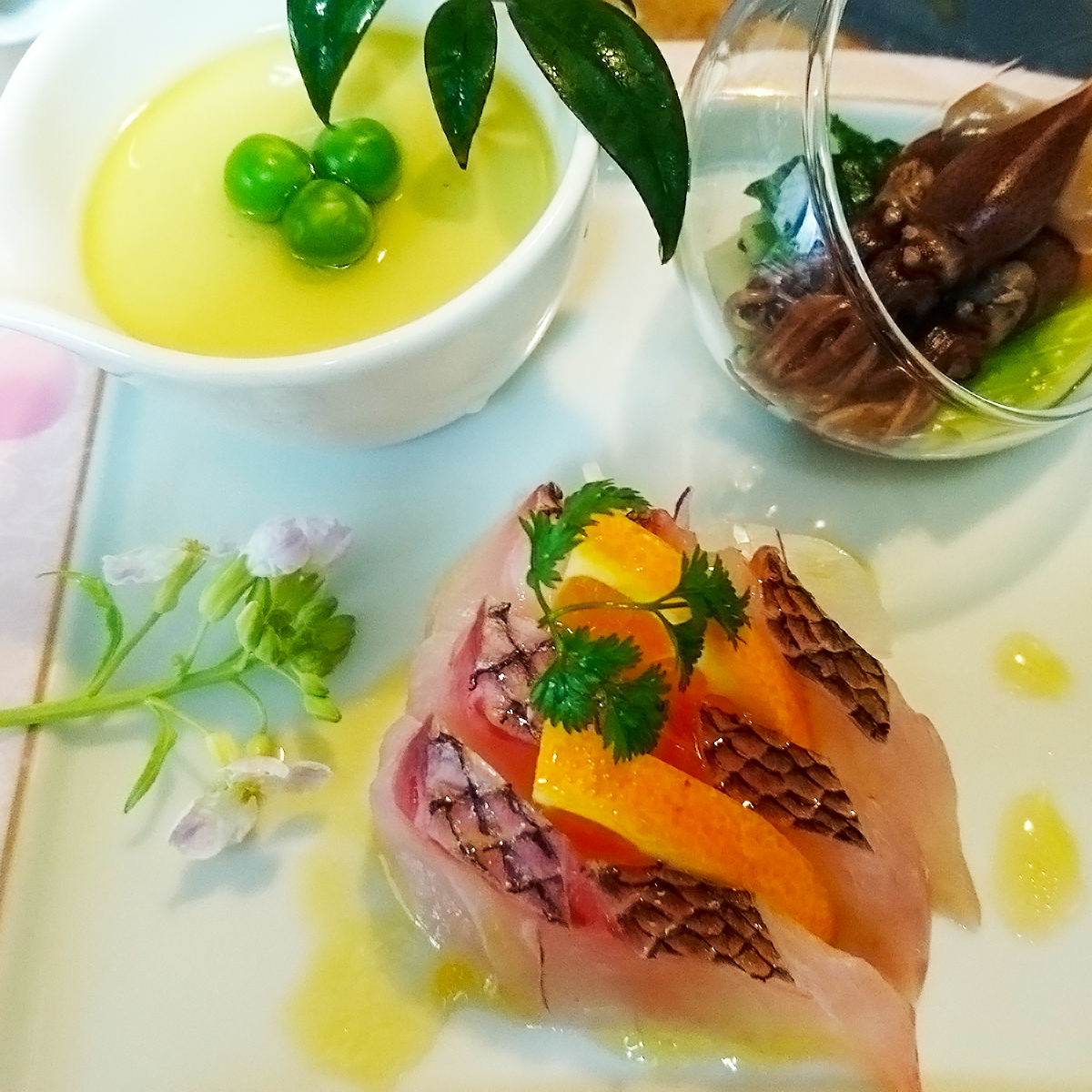 ChefreeCooking's tweet photo. こんにちわ、CHEFREE

CHEFREEでは、栄養士兼シェフが登録しております。
・季節に必要な栄養素がとれる
・旬の時期ほど栄養価が高い
・旬の方が甘み、旨味が増す
詳細は⏬
https://t.co/Kg2QG74GIY

#出張シェフリー #シェフリー
#CHEFREE #出張シェフ #出張料理
#シェフ出張 #栄養士 #健康 https://t.co/Cq15iXbbIk