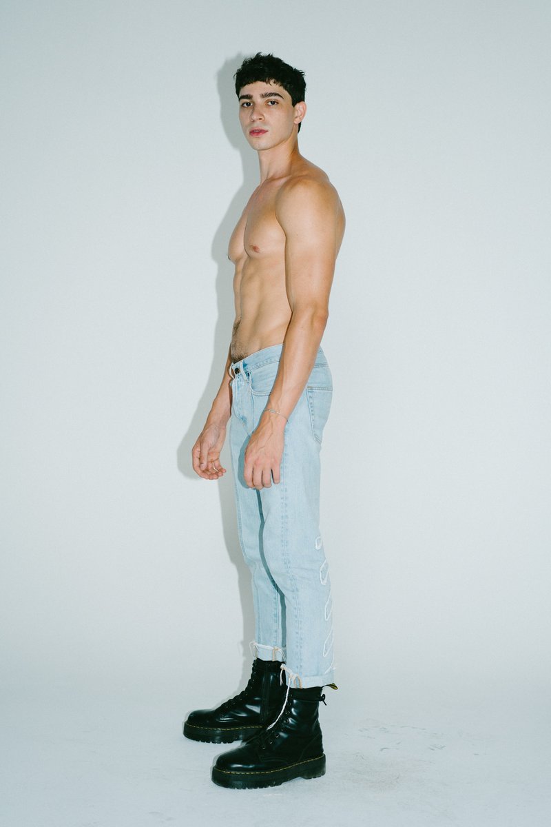 DK_Inside_ @ACHNATON100 @tjskyloft7953 @ErdnaandreErdna @gaptodd5