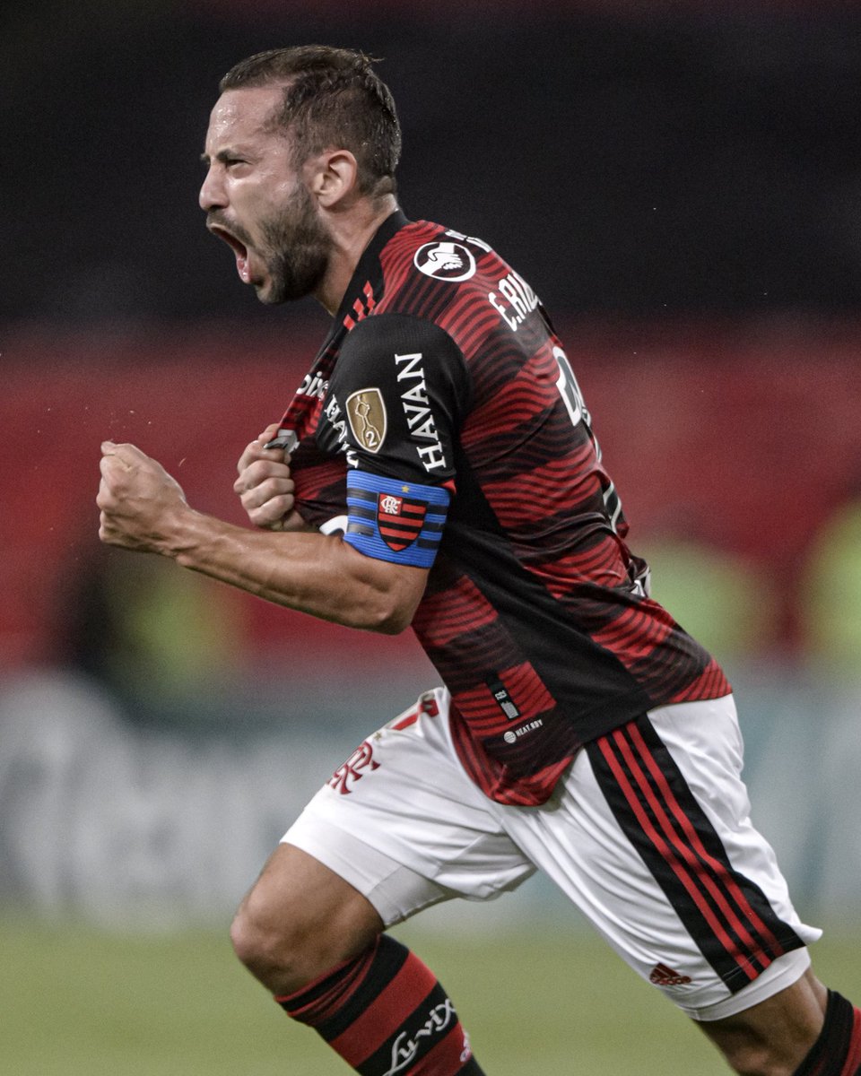 Everton Ribeiro tweet media