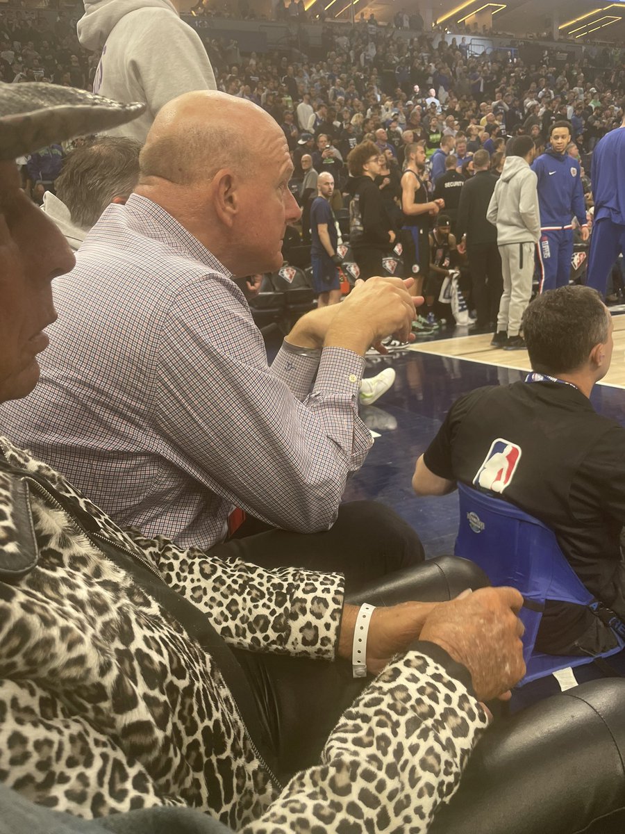 myles brown tweet media