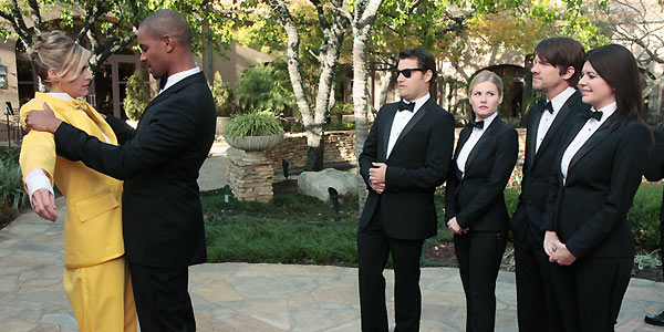 k50cullen's tweet photo. In 2011 and 11 Years Ago, #HappyEndings premiered on @ABCNetwork on this day and deserved more seasons RT and Like if you love this show. (@elizacoupe, @HappyElishas, @ZachKnighton, @adampally, @wayansjr, @caseyrosewilson, #DavidCaspe, @dailyjgroff, #JoshBycel, #JamieTarses, https://t.co/b55CavYYre