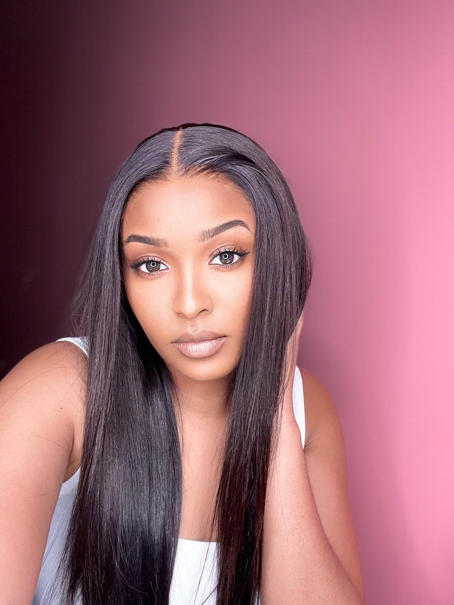 JessTressed's tweet photo. Glueless Wig Installs ONLY! 
Wig: Naomi https://t.co/fOS7dWCtCi