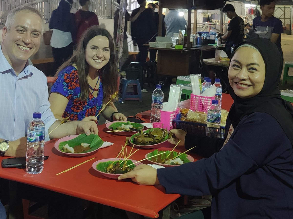 Ligwina Hananto tweet media