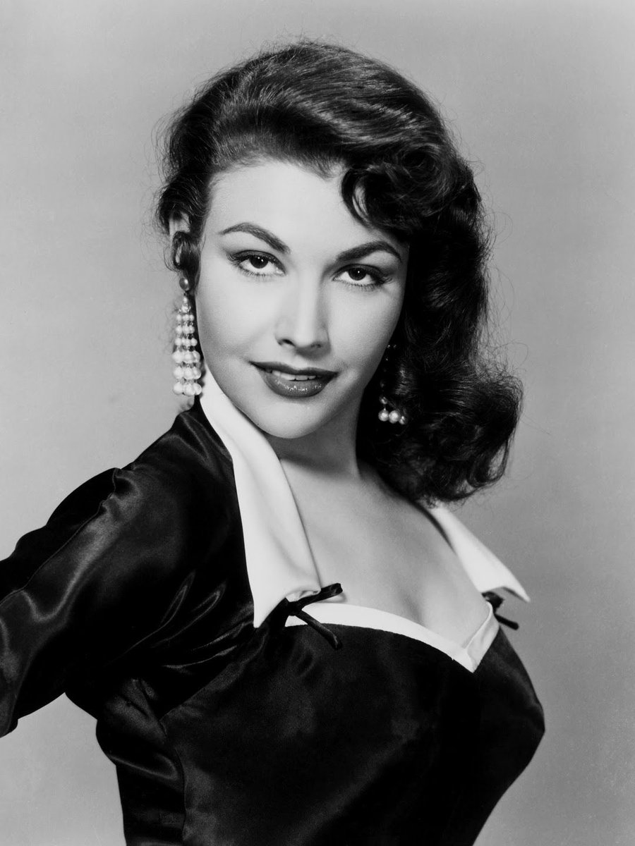 Gilbert_Gape's tweet photo. I’m serious: God Bless Mara Corday! 🥵 https://t.co/FfQN7BUUTo
