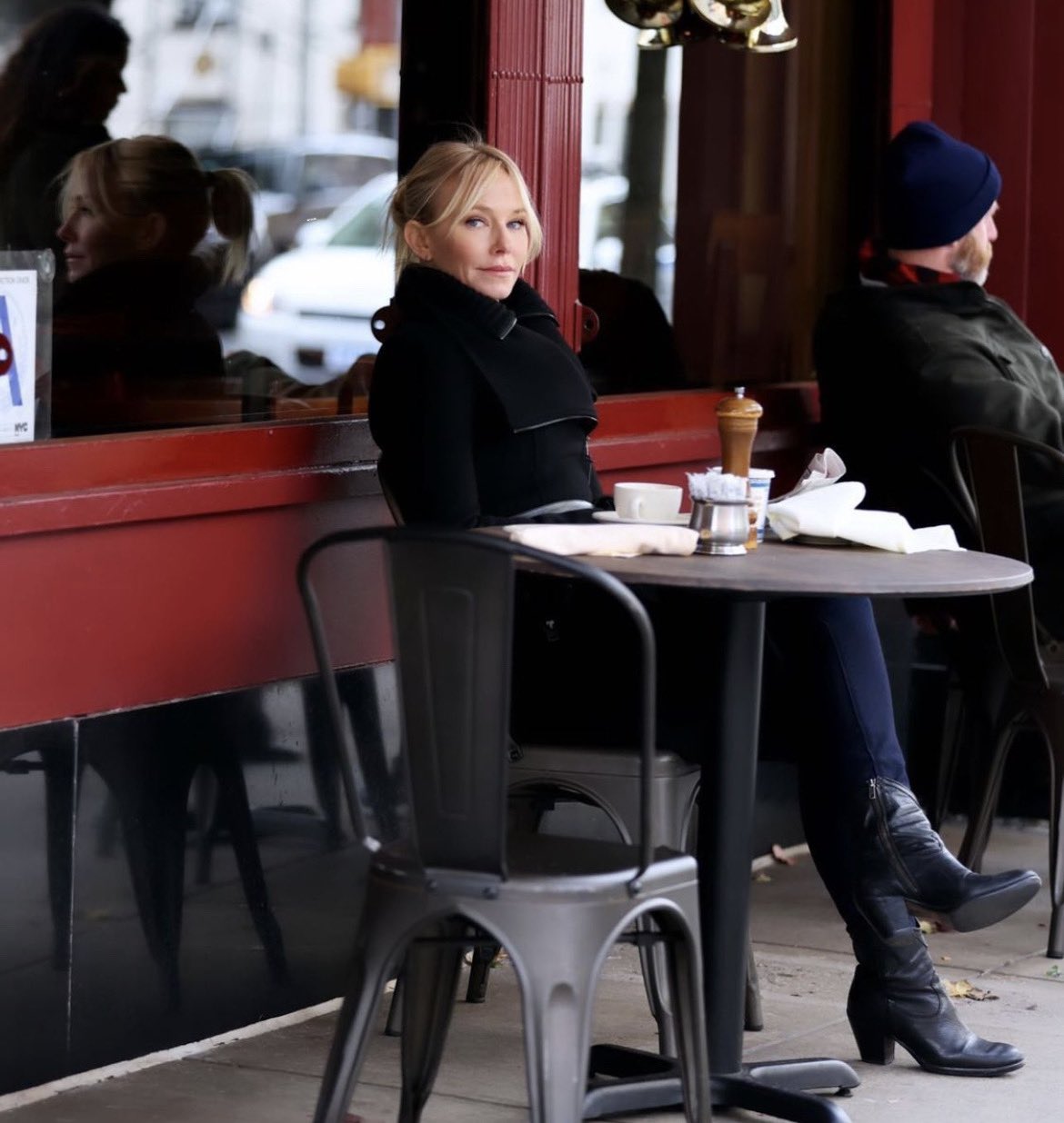 Happy Birthday Kelli Giddish! You re awesome and I love your work! 