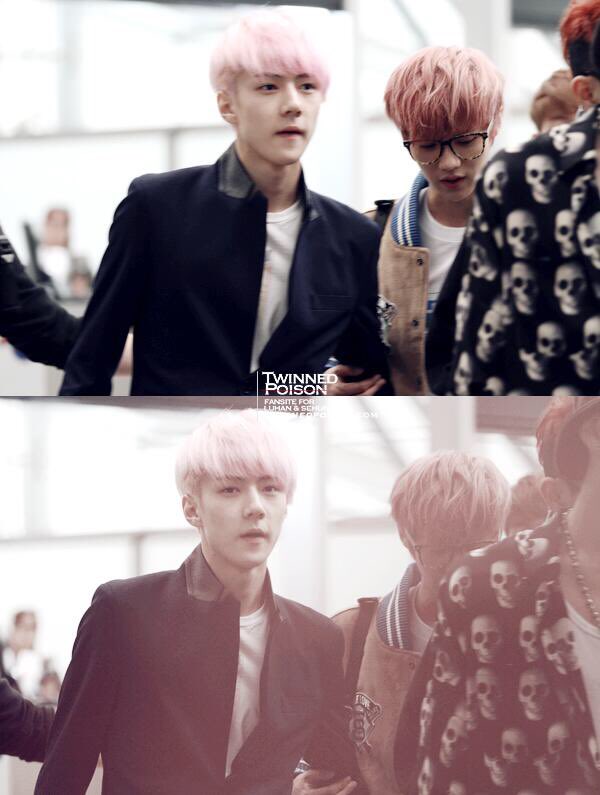 everydayhunhan's tweet photo. [ 📁 #HUNHANNIVERSARY 🎉]

130413 #HUNHAN AT GUANGZHOU AIRPORT 💖

📸 twinned_poison https://t.co/CaWMbUN2YR