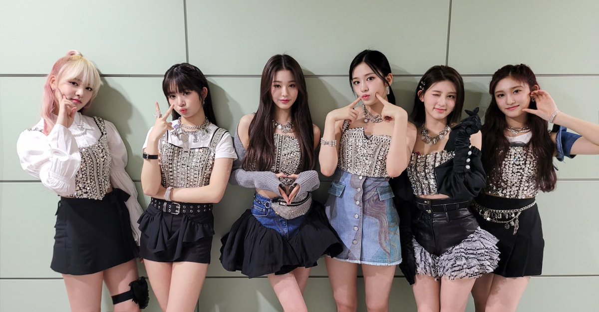 📸 
IVE SHOT!

DATE : 2022.04.13
NAME : #MBCM #쇼챔피언

#IVE #아이브 
#유진 #가을 #레이 #원영 #리즈 #이서
#LOVEDIVE #러브다이브
#IVE_SHOT