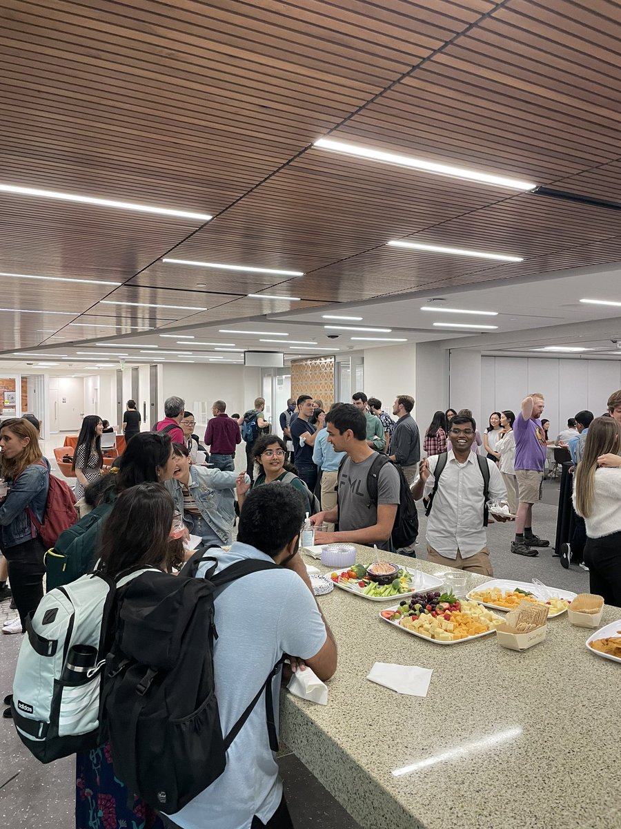 annie maxfield tweet media