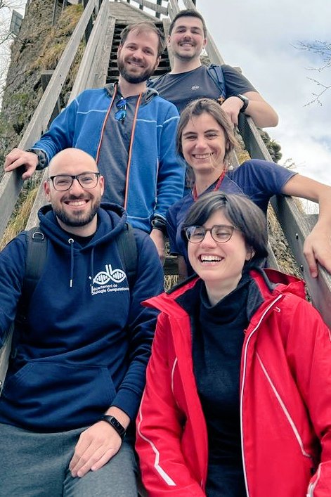 Alma Dal Co (@alma_dalco) on Twitter photo Big smiles at our Joint Retreat. With the <a href="/DalCo_Lab/">Dal Co Lab</a>, @simon_vanvliet and <a href="/markusarnoldini/">markus arnoldini</a>. Big smiles at our Joint Retreat. With the <a href="/DalCo_Lab/">Dal Co Lab</a>, @simon_vanvliet and <a href="/markusarnoldini/">markus arnoldini</a>.