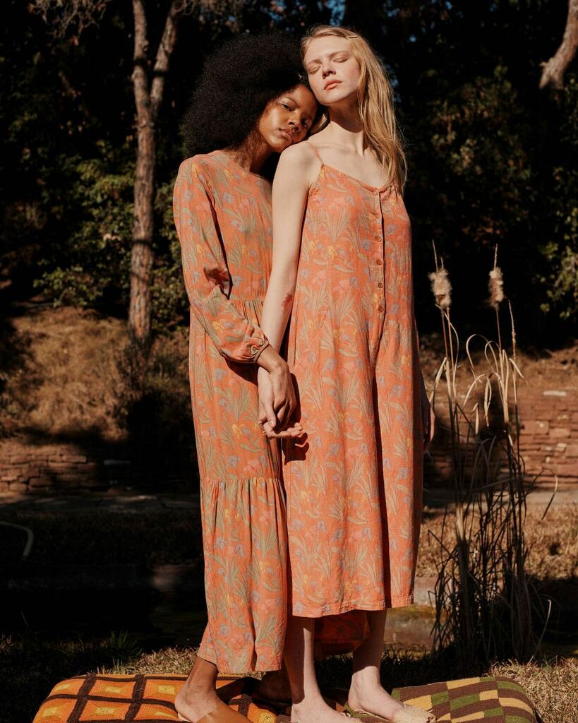 BOBO CHOSES (@bobochoses) on Twitter photo The new capsule in collaboration with <a href="/anthropologie/">Anthropologie</a> is coming out TOMORROW.
Sun is out. A small cottage stay. Tea and board games on the table. Playing like children in the yard. Cats laying around. Lemonade and wildflowers. Can you feel it?
#BoboChos… instagr.am/p/CcSWbF3MlCV/ The new capsule in collaboration with <a href="/anthropologie/">Anthropologie</a> is coming out TOMORROW.
Sun is out. A small cottage stay. Tea and board games on the table. Playing like children in the yard. Cats laying around. Lemonade and wildflowers. Can you feel it?
#BoboChos… instagr.am/p/CcSWbF3MlCV/