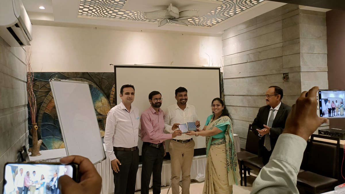 GanjiwaleMayur's tweet photo. #lifeatsentiss #themaharaahtrastar @sentisspharma https://t.co/QONhD48TgS