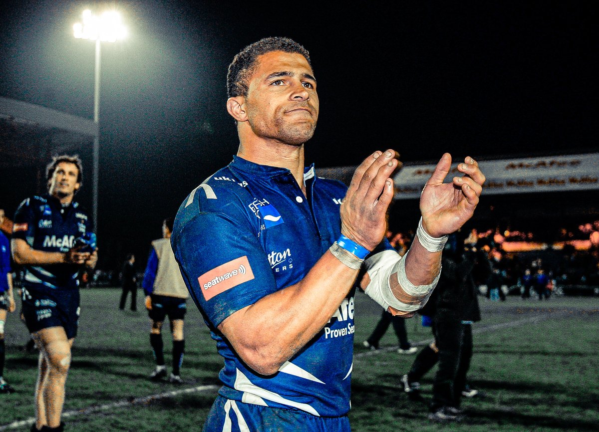 SaleSharksRugby's tweet photo. Today marks 1️⃣5️⃣ years to the day that @Jason15Robinson made his final appearance for #YourSharks!

What was Robbo's greatest moment in a Sale Shirt for you? 🤔

#SharksFamily https://t.co/4YgwzO1xUz