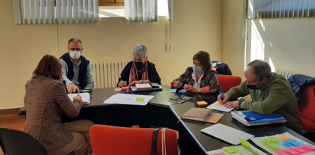 hazifundazioa's tweet photo. #Labean impulsa un proyecto sobre envejecimiento activo y “Silver economy”
✏️HAZI y @enkarterrialde colaboran para estimular el envejecimiento activo y la “Silver economy” en Enkarterri, como medio para el desarrollo y progreso de la comunidad rural.
#LabeanEuskadi https://t.co/g7CEQnR5Iq