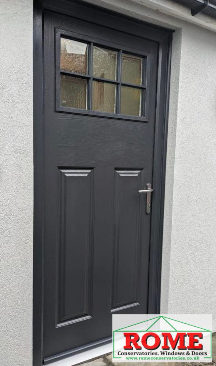 RomeConservato1's tweet photo. 🏦🚪Endurance composite door in anthracite grey fitted yesterday
#Rome #Romeconservatories #endurance #Anthracitegrey  #compositedoor #conservatory #home #interiordesign #renovation #windows #homeimprovement #upvc #homeinspo #frenchdoors #Narberth #Pembrokeshire #Wales https://t.co/iK91kyu37B