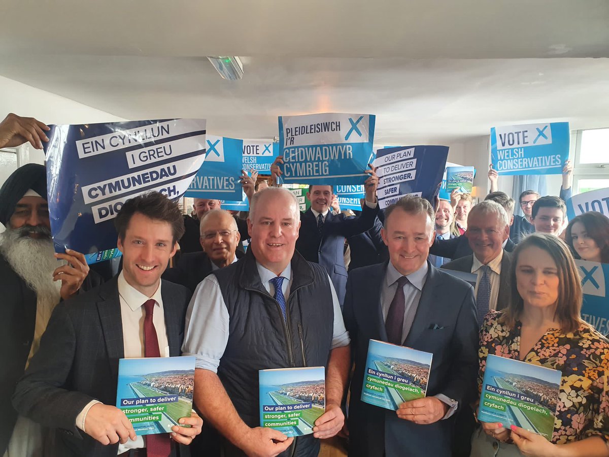 This morning we launched our local election manifesto in Penarth. 

<a href="/WelshConserv/">Welsh Conservatives 🏴󠁧󠁢󠁷󠁬󠁳󠁿</a> candidates are here to

💪 Empower local communities, not trap power in Cardiff Bay

🏖 Support the tourism sector, not raid it like Plaid and Labour

💷 Deliver value for money for taxpayers