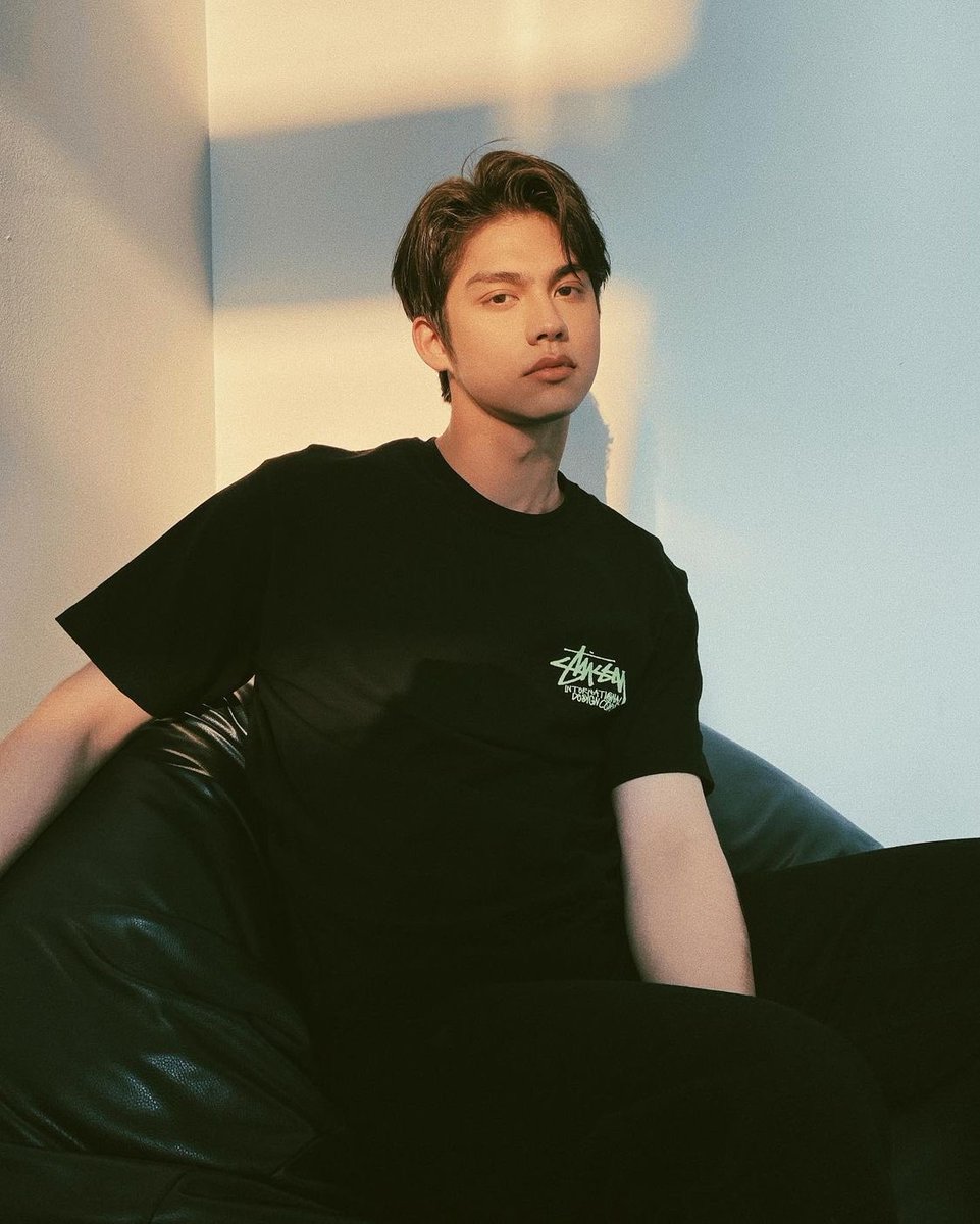 __opywpy__'s tweet image. 14🤍
📌 instagram.com/p/CcSbpmZJt1V/…

#14MBeBrightsForBright
#bbrightvc