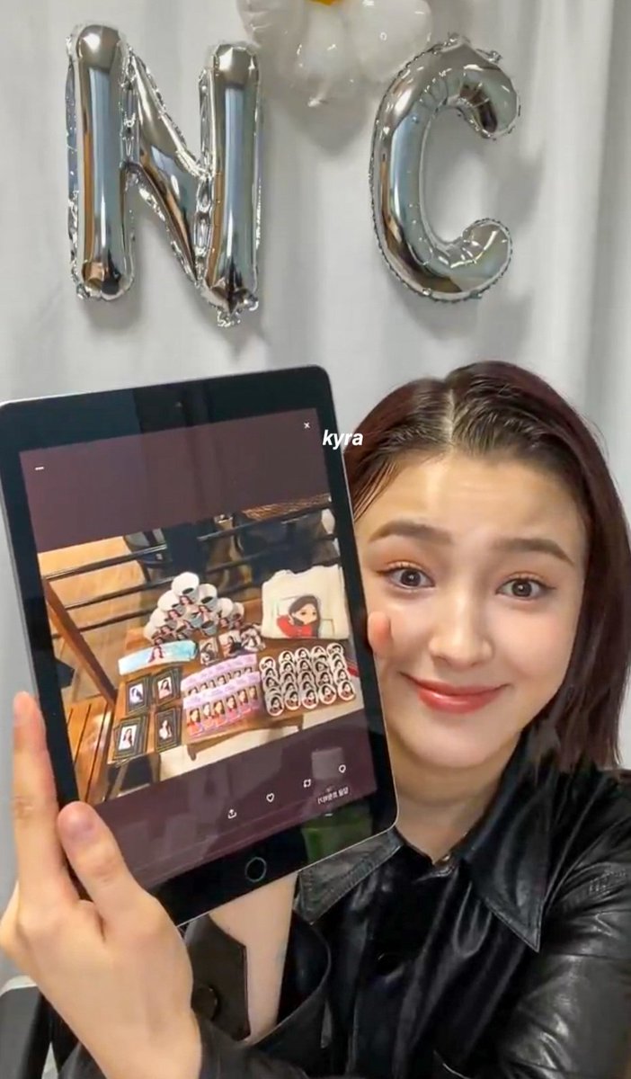NancyDabinMMLD's tweet photo. 220413 NANCY BIRTHDAH VLIVE Summary [thread]

#HAPPYNANCYDAY #NANCY #낸시 #그루 @MMLD_Official https://t.co/icXY3YfXyj