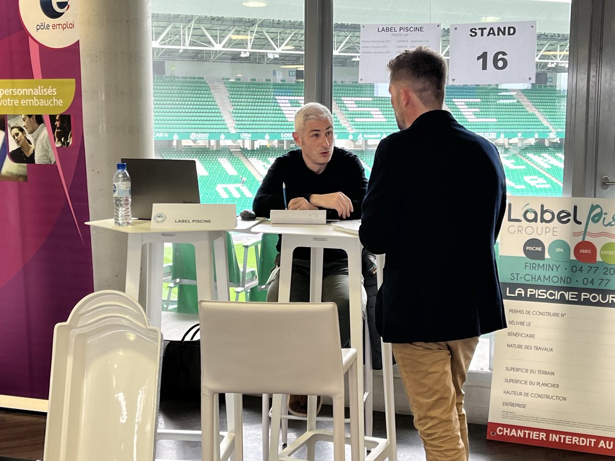 Les entreprises à nos côtés sur le Forum Supporters ! On continue aujourd’hui avec l’industrie, le transport-logistique #TousMobilisés ⁦@poleemploi_ara⁩ ⁦<a href="/ASSECoeurVert/">ASSE Cœur-Vert 💚</a>⁩ ⁦<a href="/saint_etienne_/">Ville Saint-Étienne</a>⁩ ⁦<a href="/GessenJc/">JC GESSEN</a>⁩