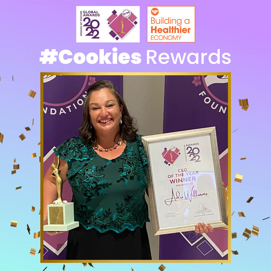 Clicks_SA's tweet photo. A huge applause to Adri Williams for winning the CEO category for the Woman of Stature Award. We're proud to stand next to our partners, the Khayelitsha Cookies, &amp; this inspiring woman. Our Made4Baby cookies are made with LOVE, by the Khayelitsha Cookies #BuildingAHealthierFuture https://t.co/VX3rdgJeWm