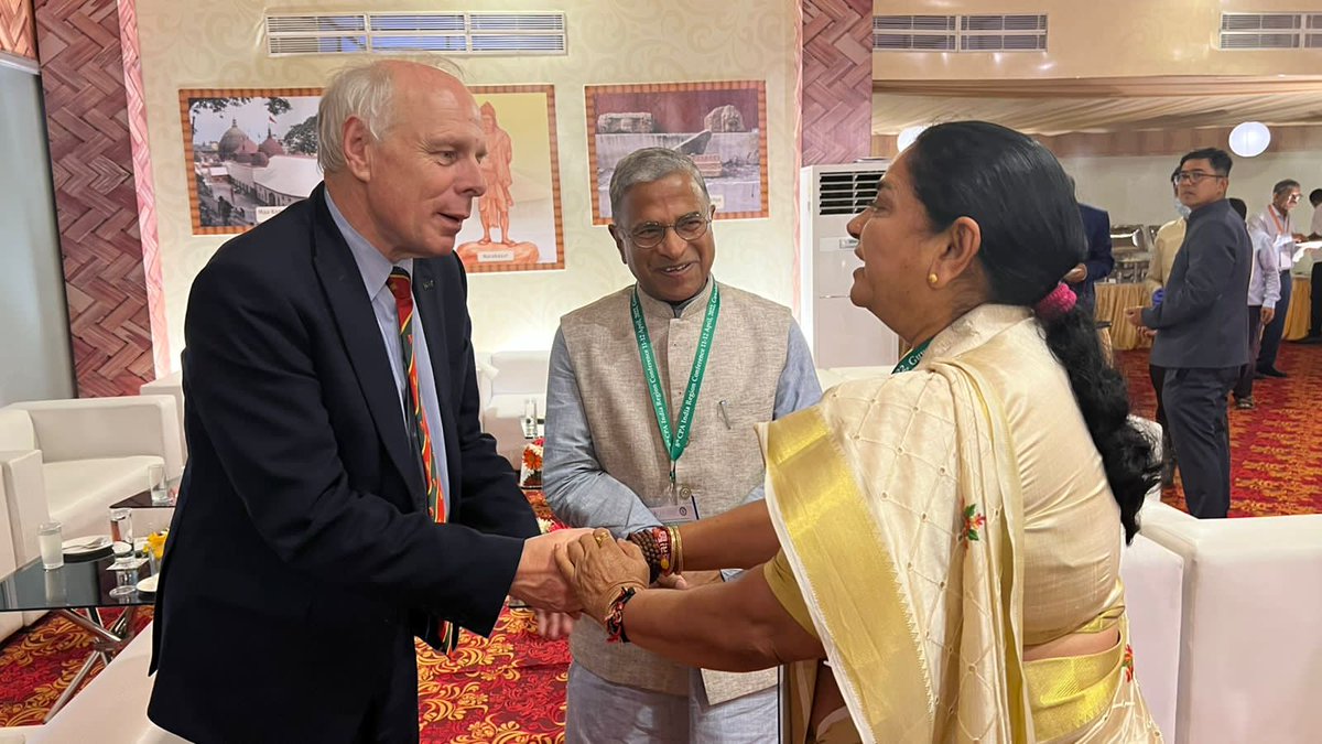 Nimaben_BJP's tweet photo. Gesture meeting with the Acting CPA Chairperson Mr. Ian Liddell-Grainger during 8th Commonwealth Parliamentary Association India Region Conference. https://t.co/Xur5VVHfh1