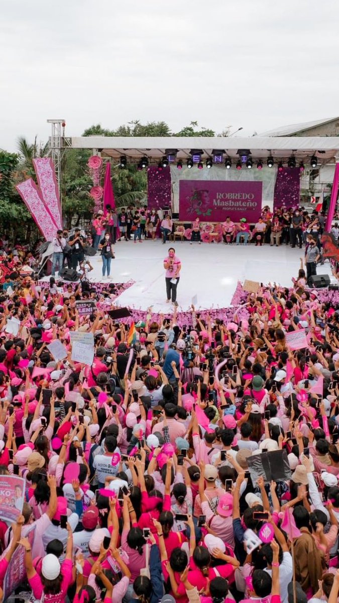 bubuy_0823's tweet photo. Masbate is pink!
#MasbateForLeniKiko #MasbateIsPink #MASBATEngkadAngBukaskayLeni https://t.co/fT0ck2nAVO