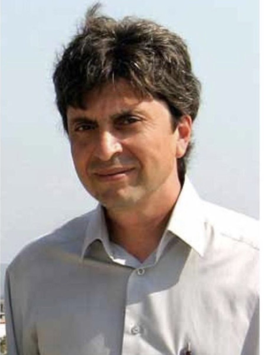 EE’95 mezunumuz ve mütevelli heyeti üyesi Ogan Ocalı vefat etmiştir.Merhuma rahmet,ailesi ve yakınlarına başsağlığı dileriz.