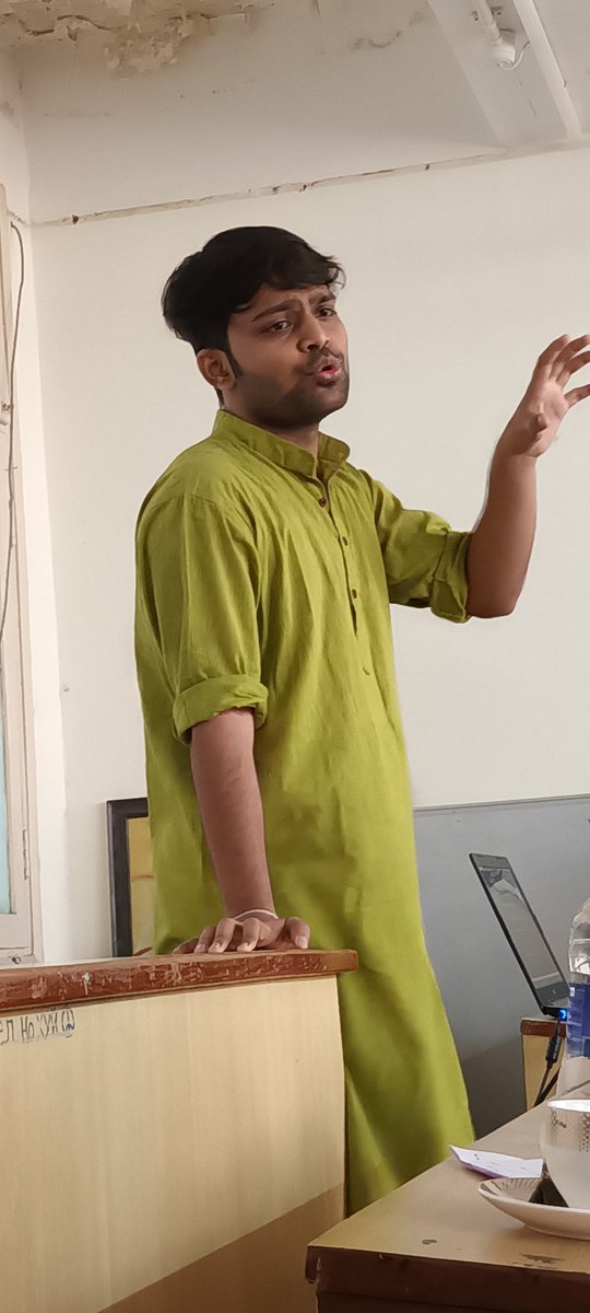 kccmediasummit's tweet photo. Day 2:
Session 2
Paper 2: Metaverse and the Future of Filmmaking and Gaming
Presenter: Mr. Siddhant Rahate
, Student, KC College
#TrinityOfTomorrow
#KCCMediaSummit2022
#research
#metaverse
#gaming https://t.co/uCck6inVQ6