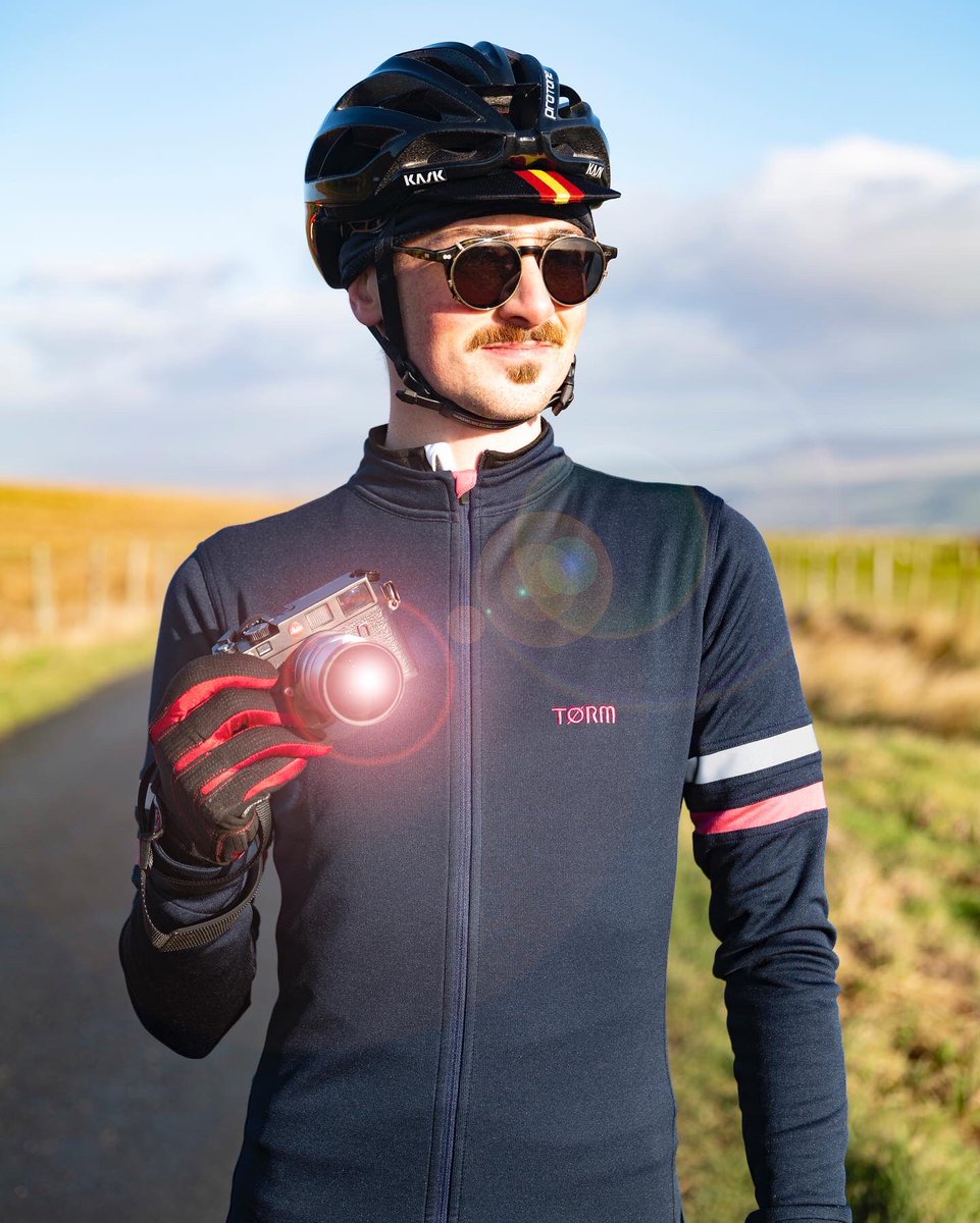SteveFlemingM9's tweet photo. @mjfphotographer cycling photographer. @tormcycling @Leica_UK #cyclingphotographer #leicam6 #leica #cyclinglife #torm #kaskhelmets https://t.co/lS8DISPBG2