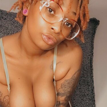 #NewProfilePic https://t.co/vdOfcbJQHx<a href="/tag/newprofilepic"class="tags">#NewProfilePic</a>