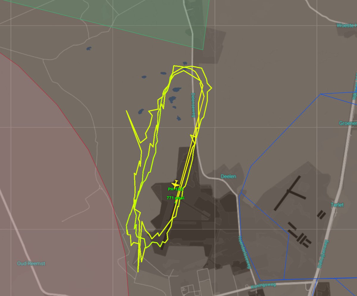 Dutch_Radar's tweet photo. Nu actief op vliegbasis #Deelen #EHDL: PH-1AZ Scaled Flight Demonstrator van de #NLR, meer info over het toestel: https://t.co/AsA36mxiCp https://t.co/OSvbaNfHgZ