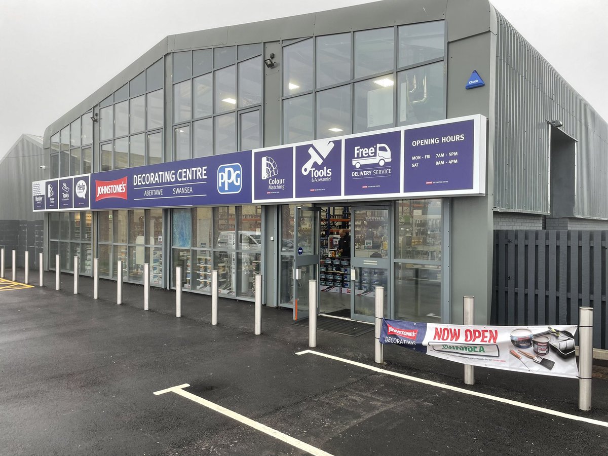 tesaJonSnow's tweet photo. @tesaUK_tape will be at a Trade Day event at the new @JohnstonesTrade Decorating Centre Swansea super hub today 13th April… pop in if your local… @qtech  &amp; @ToupretUK will be there too…8am to 12pm…deals to be had on the day!!
#tesa #spraywithtesa #qtechspray #johnstonespaints https://t.co/6yFkvuIifk