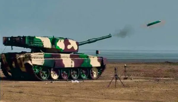 JanesINTEL's tweet image. #India plans to develop combat #UGV based on Arjun tank buff.ly/3KGa9gp #mainbattletank #unmannedgroundvehicle #unmanned