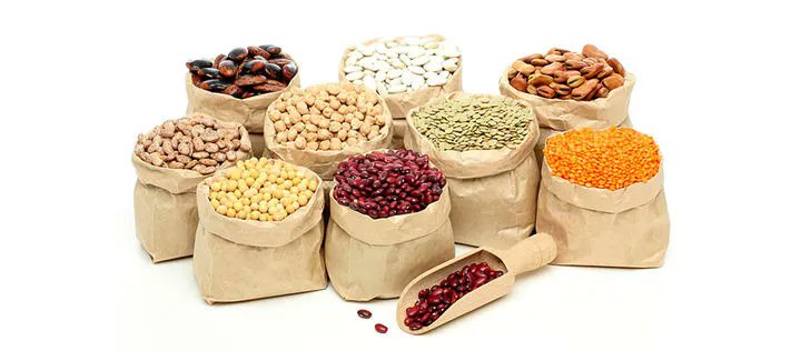bzfe_de's tweet photo. Statt Weizenmehl: Nudeln, Reis und Couscous aus Hülsenfrüchten - Im Nährstoffvergleich liefern Nudeln aus Hülsenfrüchten mehr #Protein und weniger Kohlenhydrate als klassische #Getreideprodukte aus #Hartweizen ➡️ https://t.co/adnp7bsl2r #Hülsenfrüchte https://t.co/N6oNEDvMqL