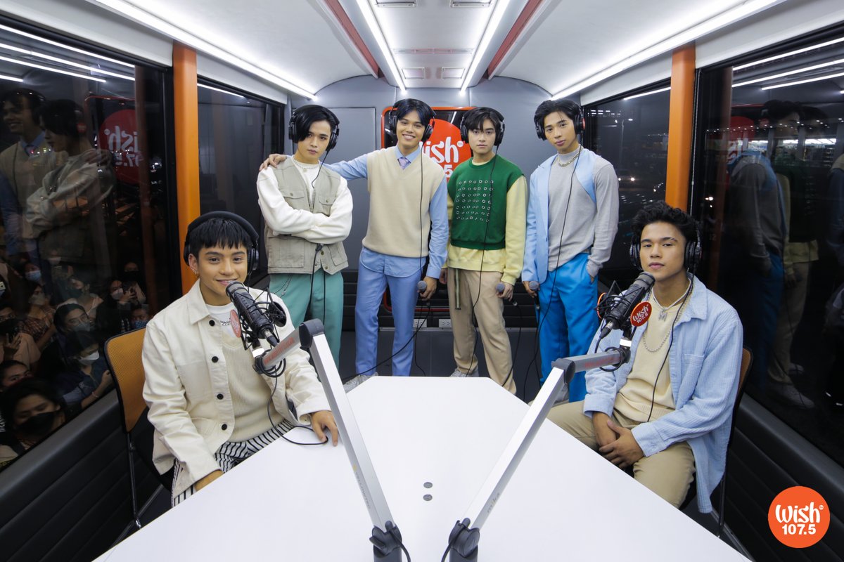 IN PHOTOS: Fresh from their #2022PPOPCON performance, P-pop group <a href="/Official_ALAMAT/">ALAMAT ᜀᜎᜋᜆ᜔ 🇵🇭</a> sang their original song "ABKD" on board the Wish Bus last night. The boy group also performed their original track "Sa Panaginip Lang."