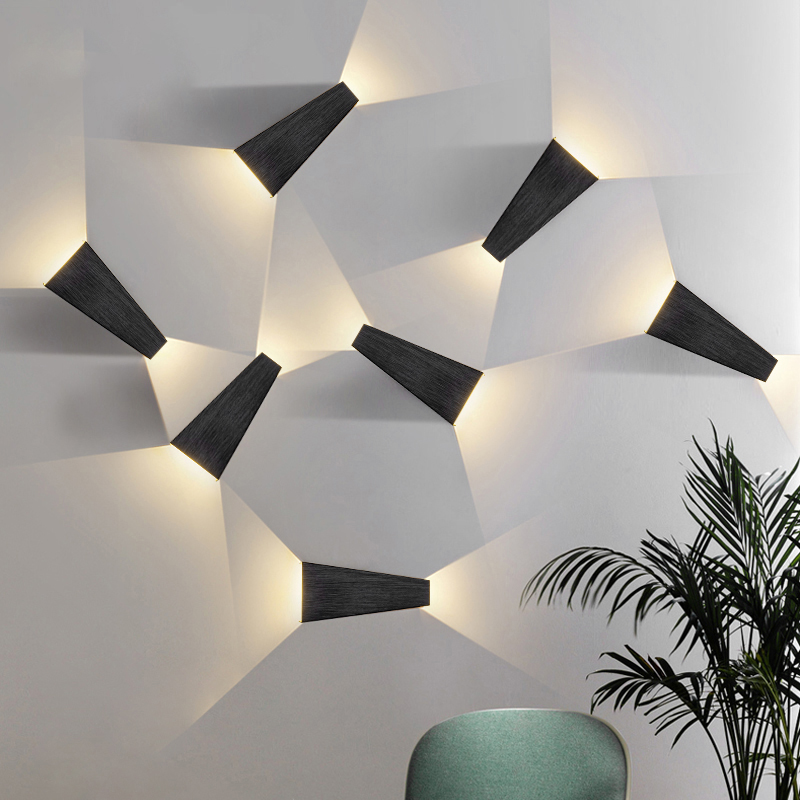 New wall lamp!🌻
mail: tp-market@tpstarlighting.com
Cell/Whatsapp: +8618925384669
tpstarlite.com