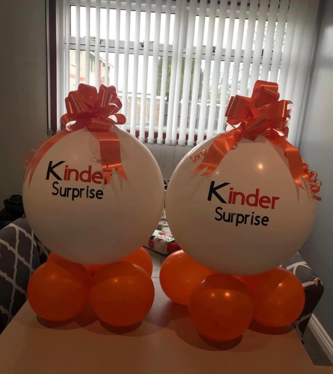KnowScents's tweet photo. Easter balloon prep today… If you’ve ordered balloons for this weekend please confirm ASAP https://t.co/pjNTwEJ1l8