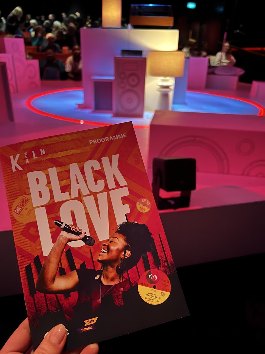 Last night’s performance of #BlackLove was incredible. <a href="/KilnTheatre/">Kiln Theatre</a> created a space that was joyful and allowed for powerful discussion. Truly a pleasure to sit in that house and hear <a href="/Chino100percent/">Chinonyerem Odimba</a> engage with the audience after. Get to the theatre y’all!!!