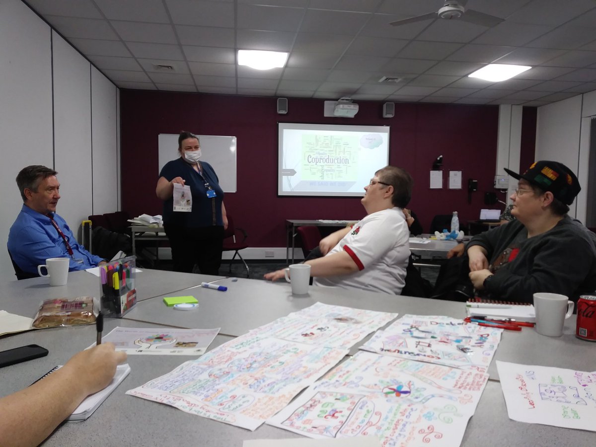lynnewalsall's tweet photo. #CoproductionRWT
#TeamLearningDisabilityRWT
@DvcDudley @DVCSarahO @tmg1981_guy @BollardMartin @RWT_NHS @AlisonDowling10 @UoWFEHW
Presenting the product thus far from the process π Great teamwork π https://t.co/YEtf25Zv2l