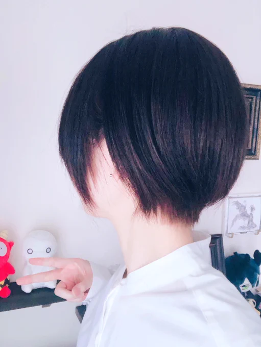 髪切った💮 