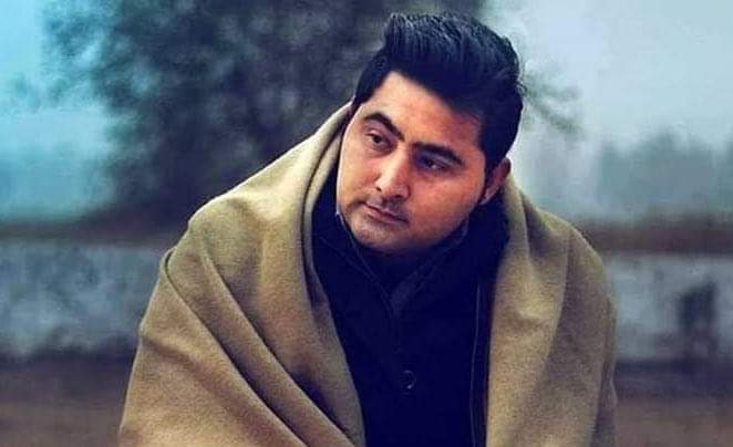 Somewhere between the labels of “Tum Kaafir, mein “Musalmaan”, some people lost a son, a brother, and a friend.

#MashalKhan #13thApril