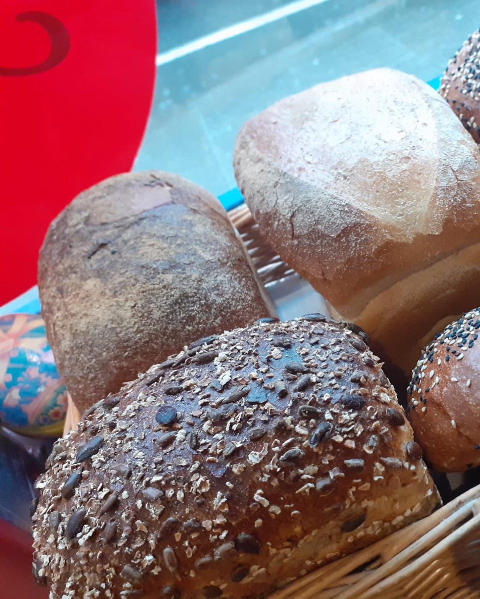 DylansGenStores's tweet photo. Fresh from the bakers! Ffres gan y pobyddion!

Tarts, truffles, breads and more! We get fresh deliveries from our bakery in Llangefni every day, and the deli fridges are fully stocked. 

We are now open every day from 9am - 5pm, 10am - 4pm on Sundays. https://t.co/bJdHXBV83F