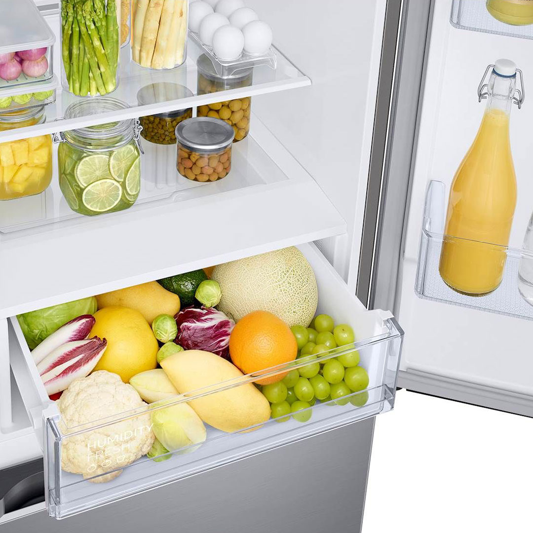 GilesElectrical's tweet image. Uniquely yours - Bespoke customisable design - Make your kitchen more you.

With, SpaceMax™ technology - For more inside and same outside.

Discover today - ow.ly/Z91650IGGTB

#samsungkitchen #samsungbespoke #spacemax #fridgefreezer #colourfulkitchens #interiordesign