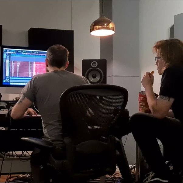With the release of the final track from our Landslide EP looming we wanted to say a massive thanks to Chris and Jake at @noiseboystudios for their excellent work. We cannot recommend the studio enough. Hopefully we'll be back there soon.
Link in bio.