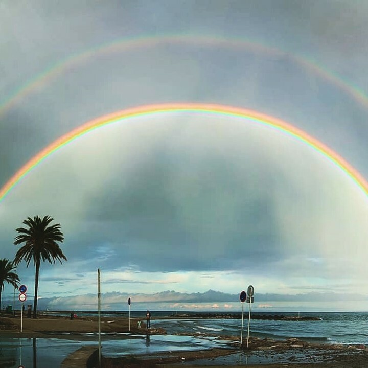 CunitTurisme's tweet photo. Molt bon dimecres!
Ens espera un dia ennuvolat amb un matí plujós. 🌨
Tot i això, els pròxims dies de festa tindrem unes temperatures agradables i un bon sol. 🌞 🏖
Menció per a @ximblitz 🙌
#cunit #cunit_turisme #instacunit #platja #playa #beach https://t.co/KR2NO3qBz2 https://t.co/pVaMYbEU1x